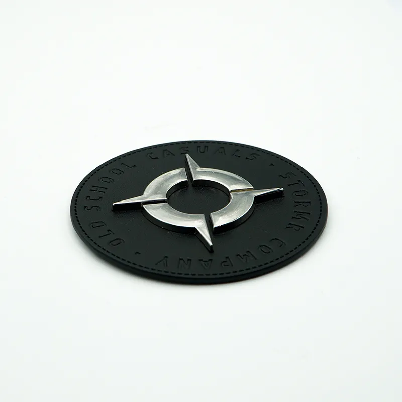 复合材质金属装饰的现代皮革标 - 图片 2