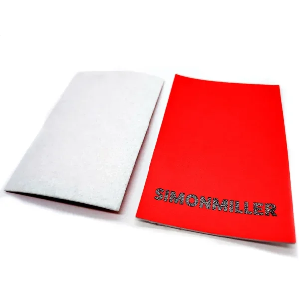 服装用自粘皮革标 —— 红色皮革配黑色印花文字 - 图片 6