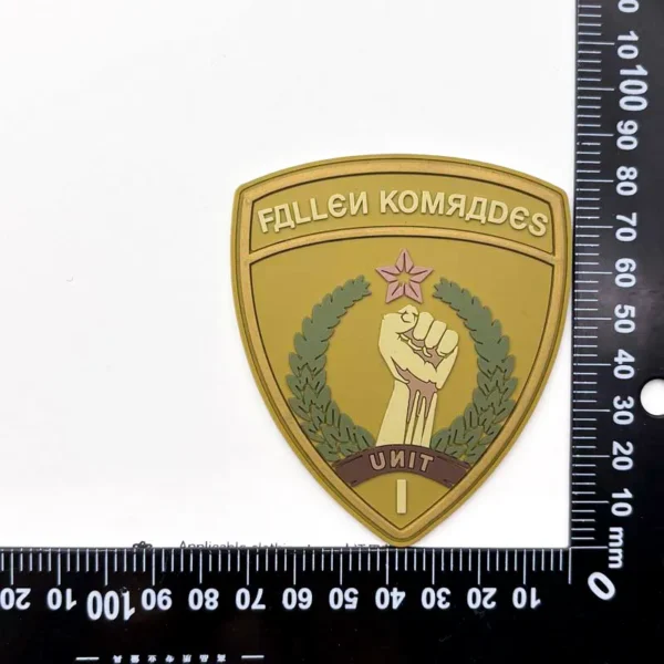 外套专用定制 PVC 胶章 —— 勇气徽章造型 - 图片 3