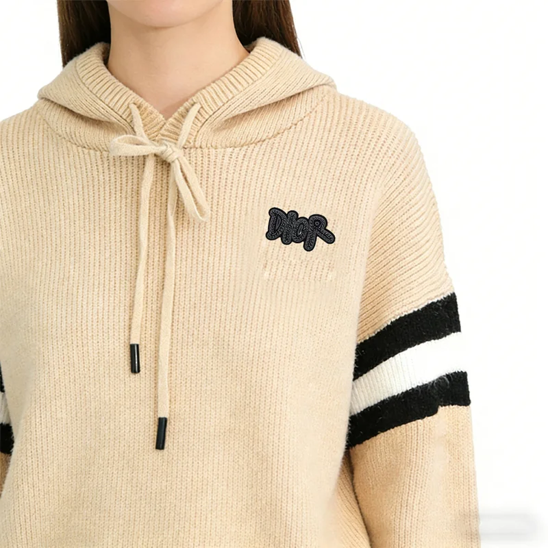 Dior 字母珠管绣黑色装饰贴 轻奢高定风服饰--适合高定礼服、西装外套、针织衫、牛仔外套 - 图片 6